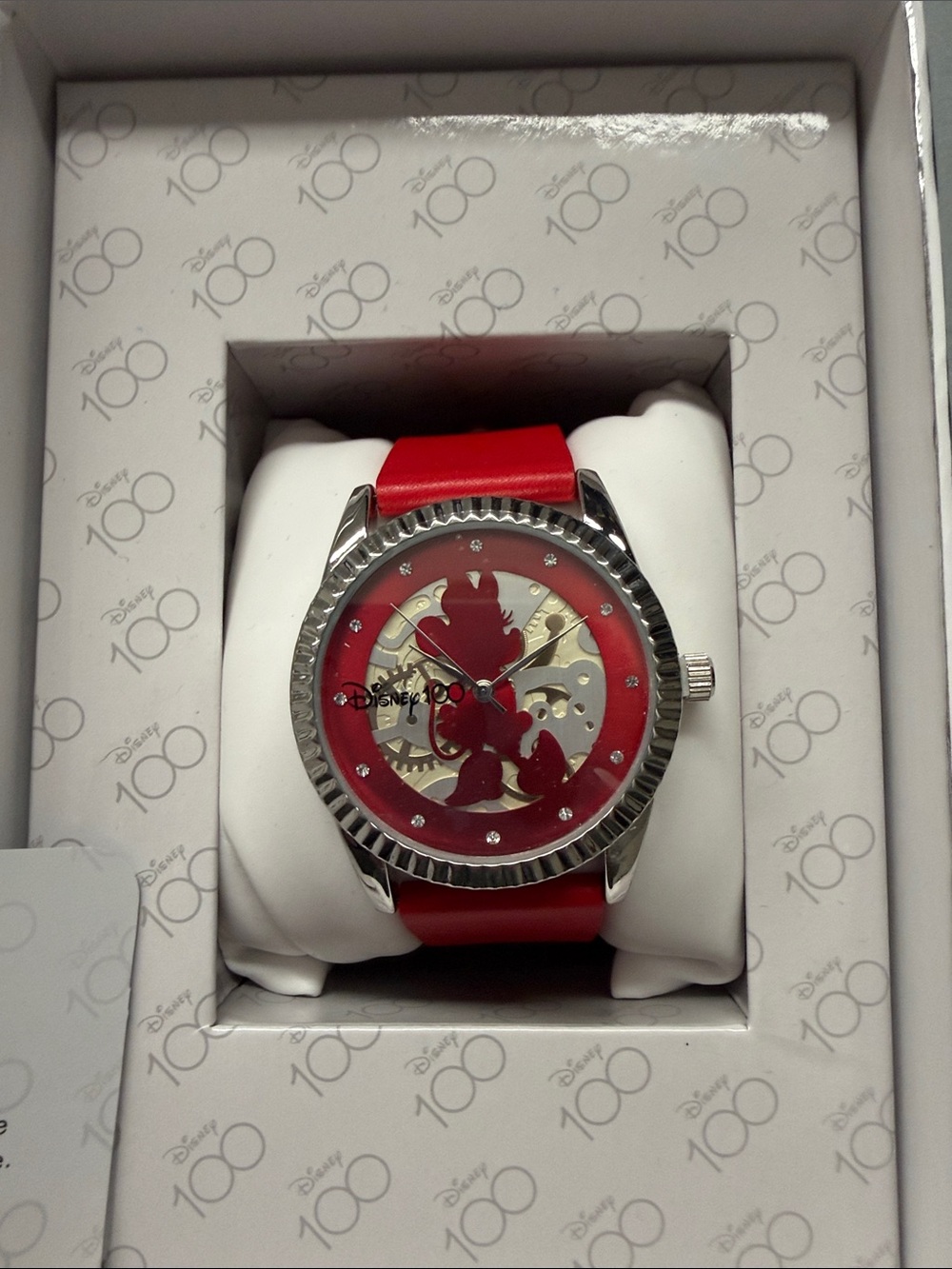 Disney 100 Minnie Mouse Watch - Picture 3 of 7